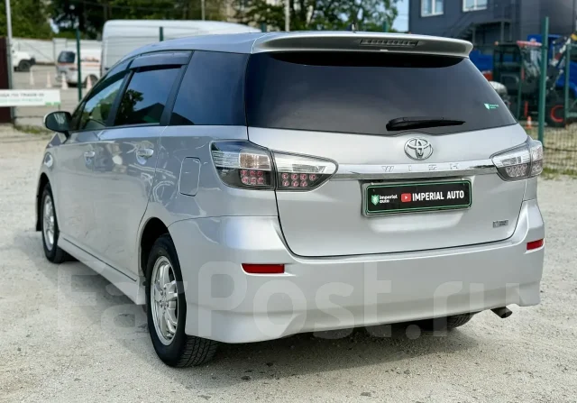 Toyota Wish. �������, ��������, 1.8 (143��.�.), ������, 159 000����. �� ����