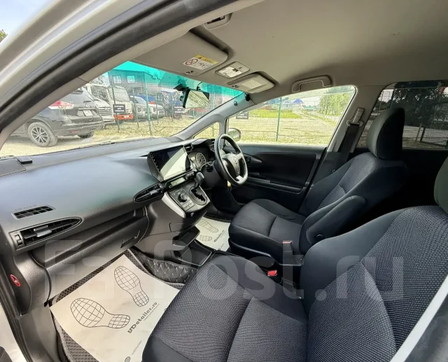 Toyota Wish. �������, ��������, 1.8 (143��.�.), ������, 159 000����. �� ����