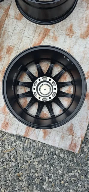 Lenso Vision-Bizon. 7.5x17", 6x139.7, ET28 ����