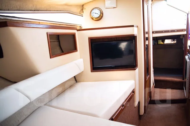 Searay Sundancer. 1995 ���, ����� 9��., ��������� ������������, 310��.�., ������ ����
