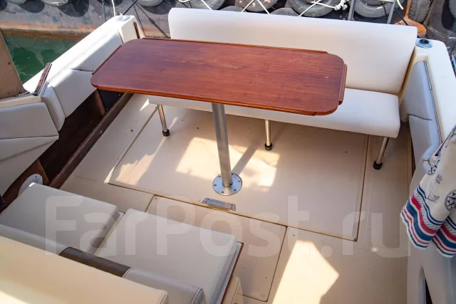 Searay Sundancer. 1995 ���, ����� 9��., ��������� ������������, 310��.�., ������ ����