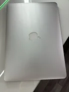 Apple MacBook Air 13 2017 Mid. 13.3", 1,8����, ��� 8 ��, ���� 128���, WiFi: 1, Bluetooth: 1 ����