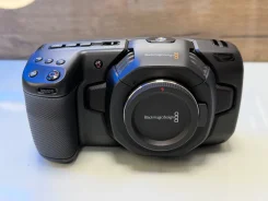 Blackmagic Design Pocket Cinema Camera 4K ����