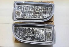 ������� Toyota LAND Cruiser J100 1998-2007 �������� ����� 81221-60031 ����