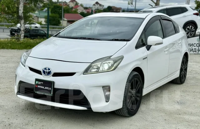 Toyota Prius. �������, ��������, 1.8 (99��.�.), ������, 169 000����. �� ����