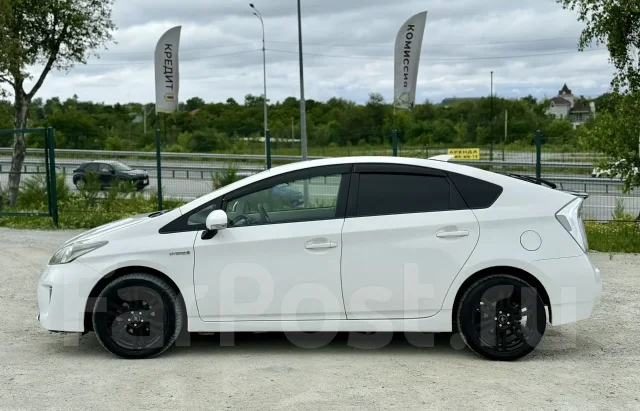 Toyota Prius. �������, ��������, 1.8 (99��.�.), ������, 169 000����. �� ����