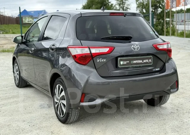 Toyota Vitz. �������, ��������, 1.0 (69��.�.), ������, 121 000����. �� ����