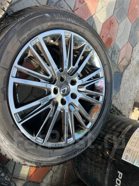 Modellista. 8.0x19", 5x114.3, ET43 ����