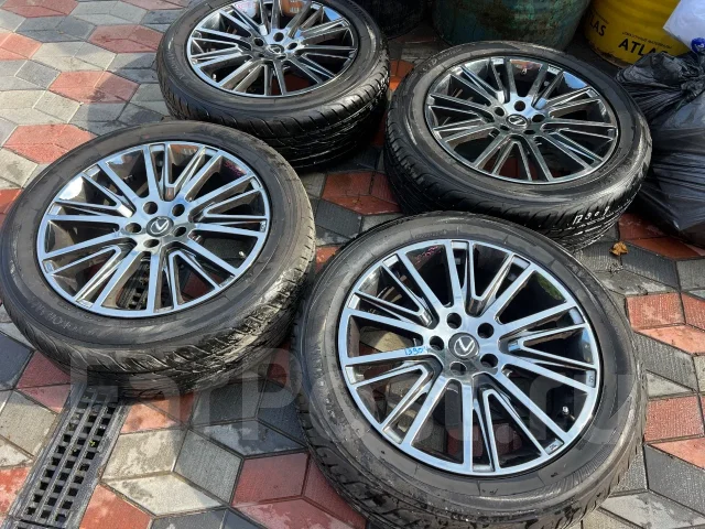 Modellista. 8.0x19", 5x114.3, ET43 ����