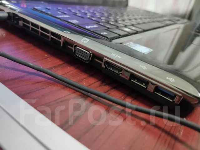 DNS. 15.6", 2,2����, ��� 2048 ��, ���� 320���, WiFi: 1, ����������� �� 1��. ����