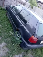 Volkswagen Golf ����