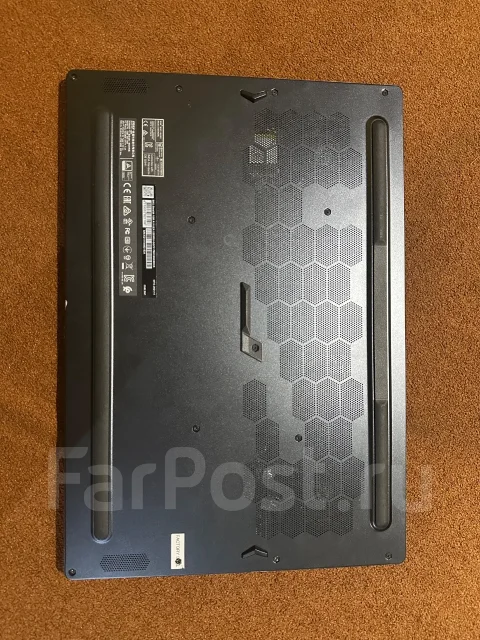 MSI Stealth 15M. 15.6", 3,3����, ��� 16 ��, ���� 1 000���, WiFi: 1, Bluetooth: 1, ����������� �� 4��. ����