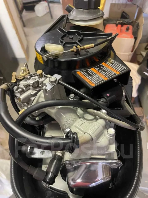 ������ �������� ����� Suzuki DF 6 ����