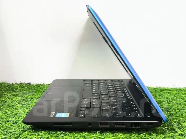 Asus X200MA. WiFi: 1, Bluetooth: 1 ����