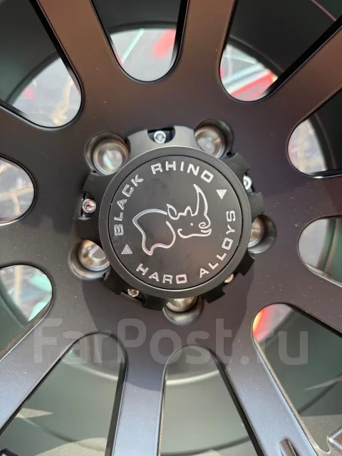 MLJ Black Rhino Sidewinder. 9.0x17", 5x127, ET20, �� 71,5���. ����