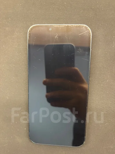 Apple iPhone 13. �/�, 128 ��, �����, 4G LTE, ����������, NFC, eSIM, ������� �������, ������������ ������� ����