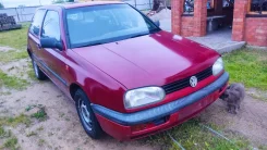 Volkswagen Golf ����