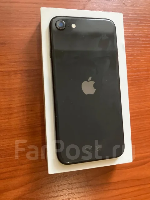 Apple iPhone SE 2020. �/�, 64 ��, ������, 4G LTE, NFC, eSIM ����