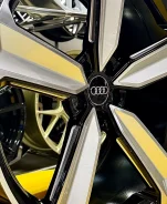Audi. 9.0x21", 5x112, ET30, �� 66,4���. ����