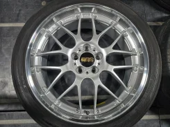 Advan Racing RS