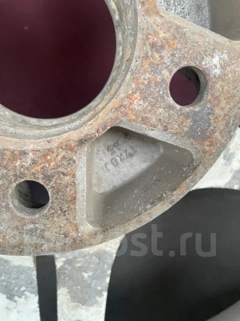 AVS Model 5. 7.5/8.0x17", 5x114.3, ET40/45 ����