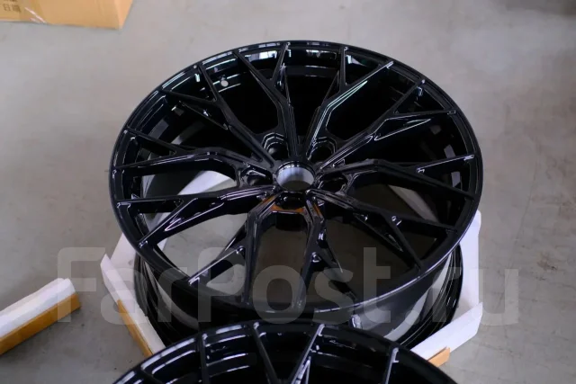 �������� �����. 8.5x20", 5x114.3, ET35, �� 60,1���. ����