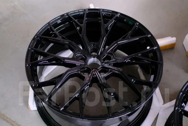 �������� �����. 8.5x20", 5x114.3, ET35, �� 60,1���. ����