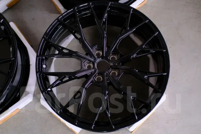 �������� �����. 8.5x20", 5x114.3, ET35, �� 60,1���. ����