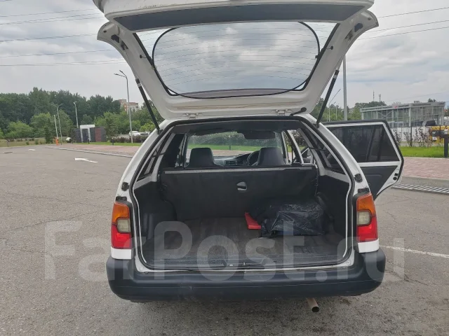 Toyota Corolla. �������, ��������, 1.5 (97��.�.), ������, 135 000����. �� ����