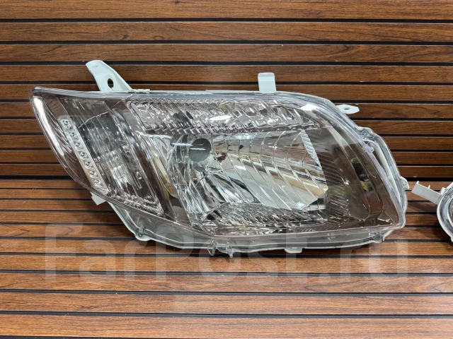 ���� ������ Toyota Corolla Fielder / Axio E140 2006-2012� 8115012C80 ����