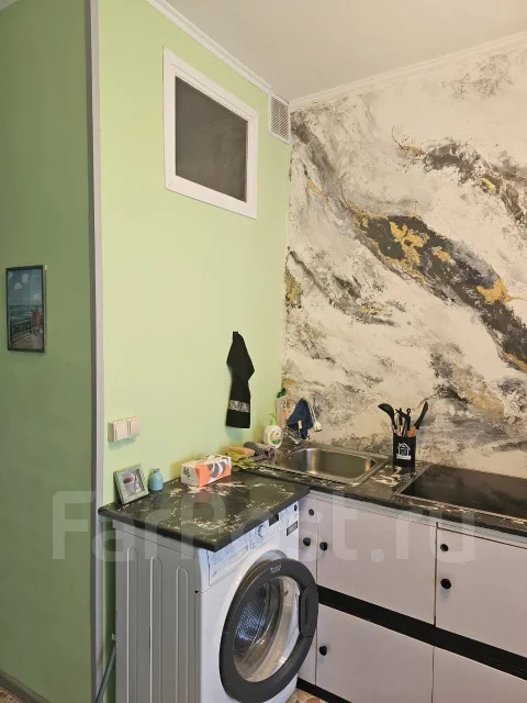 ������, �������� ���� 18. ������, ������� ����, 32���.��., 1/5 ����. �������� ����