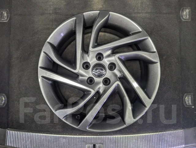 Infiniti