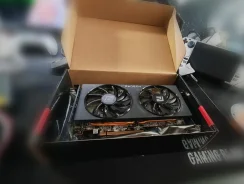 Radeon RX 6700 XT ����