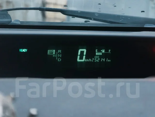 Toyota Prius. ��������, ��������, 1.5 (72��.�.), ������, 252 000����. �� ����
