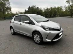 Toyota Vitz. ��������, 4wd, 1.3 (95��.�.), ������, 154����. �� ����