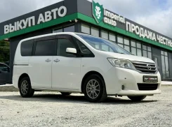 Nissan Serena. �������, ��������, 2.0 (147��.�.), ������, 223 000����. �� ����