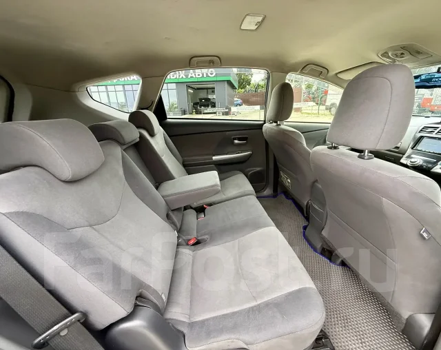 Toyota Prius a. �������, ��������, 1.8 (99��.�.), ������, 198 000����. �� ����