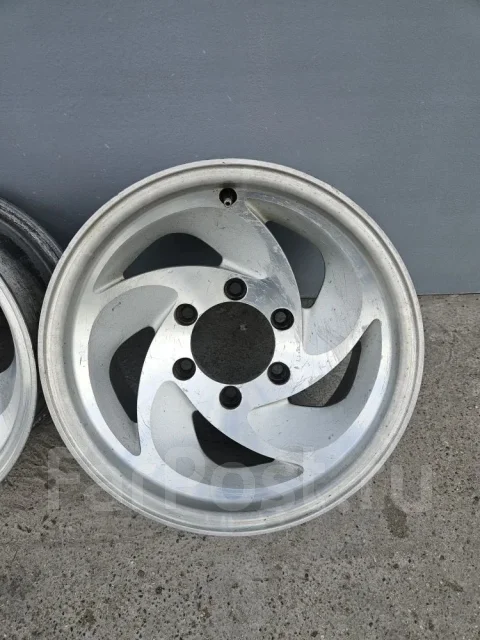 MAXX Wheels. 7.0x15", 6x139.7, ET-6 ����