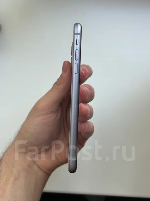 Apple iPhone 11. �/�, 128 ��, ����������, 4G LTE, Dual-SIM, ����������, NFC, eSIM, ������� �������, ������������ ������� ����