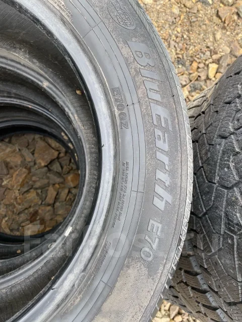 Yokohama BluEarth E70. ������, �/�, ����� 40 % ����