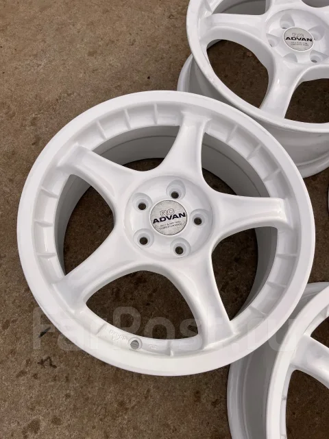 Advan Racing RCIII. 7.0x16", 5x100, ET48 ����