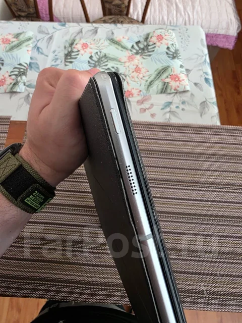 Samsung Galaxy Tab Pro S. 12 ������, ������ 128 �� ����