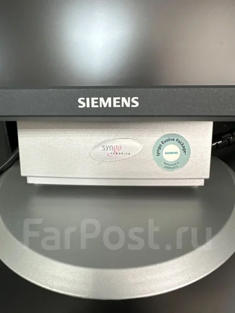 Fujitsu. 19" ����