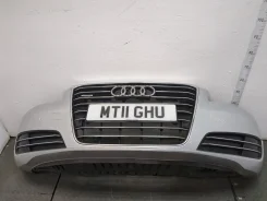 ������ Audi A8 (D4) 2010-2017 ������. �����:4H0807065E, ���:2011, �����:�����, �����������:�����. ���:��� ������� 4�4 (����), ����������:CDTA, �������...