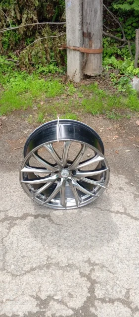 MID Brocken. 8.5x20", 5x114.3, ET33, �� 72���. ����