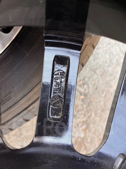 Verthandi. 5.5x15", 4x100, ET43 ����