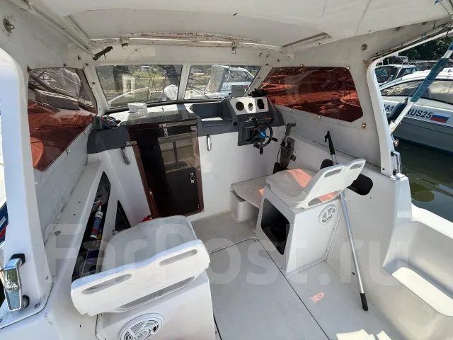 Mitsubishi MS-25. ����� 7,6��., ��������� ���������, 200��.�., ������ ����