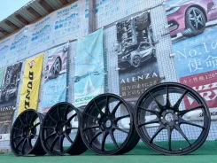TWS Motorsport RS317. 9.0/10.0x19", 5x120, ET27/36, �� 72,6���. ����