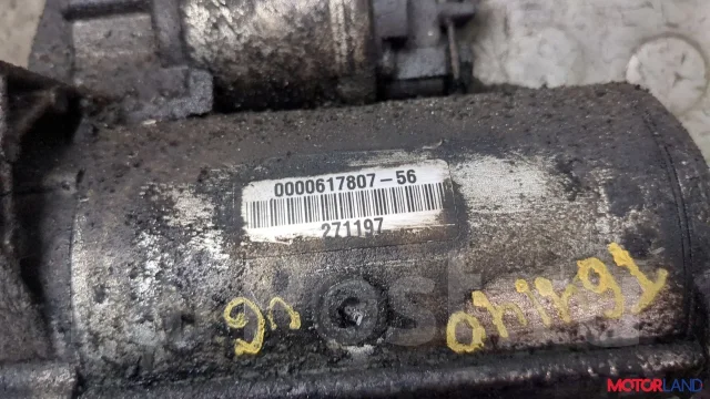 ������� Renault Trafic 2001-2014 21272622 8200621305 ����