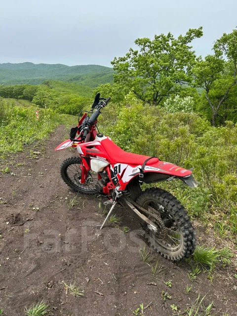 Regulmoto Holeshot Red Edition. 300����. ��., ��������, ���������, ������ �� �� ����